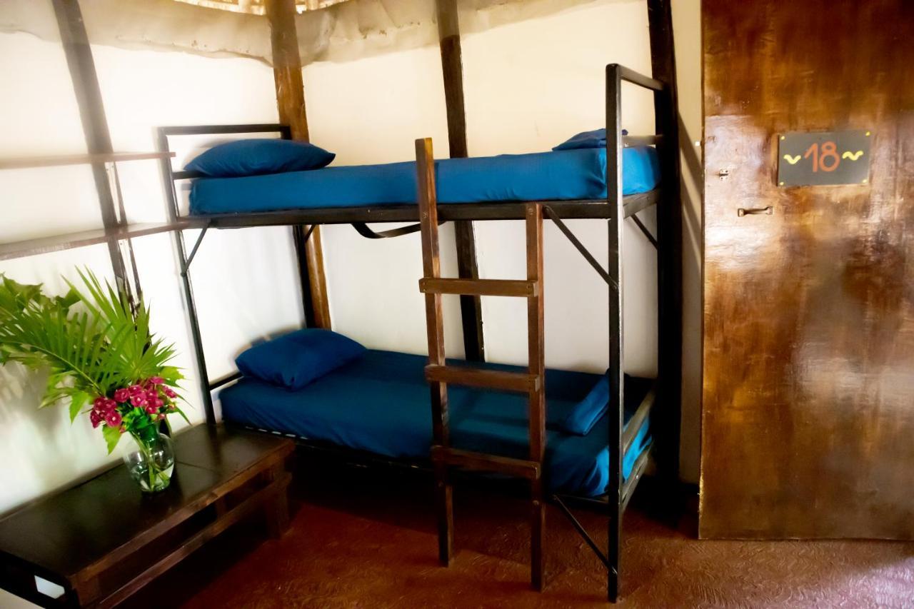 Hostal Shalom Puerto Escondido  Exterior photo